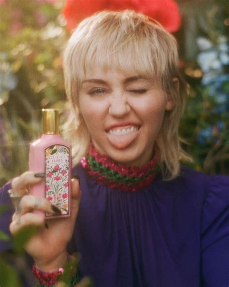 miley cyrus parfum werbung